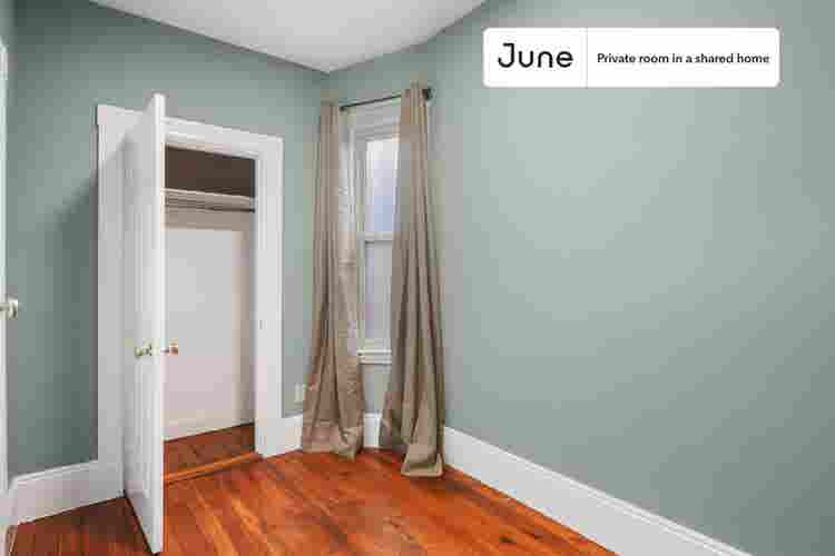 4 BR in Boston