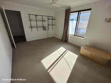 Large room available in Cannington
