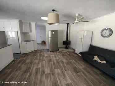 Large room available in Cannington
