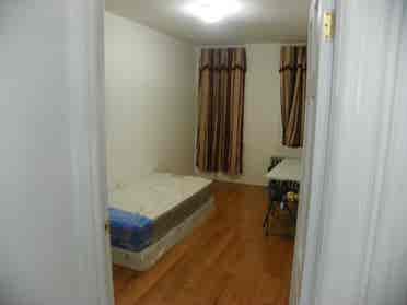 Woodside Room,  Train