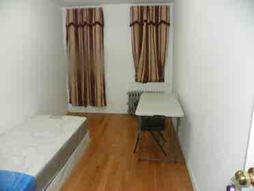Woodside Room,  Train