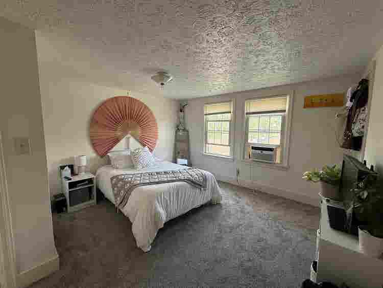 SUBLEASE Spring  Female