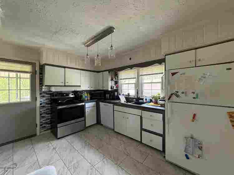 SUBLEASE Spring  Female