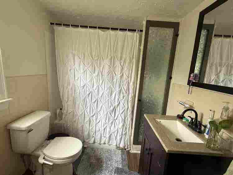 SUBLEASE Spring  Female