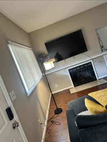 Seeking roommate - great space