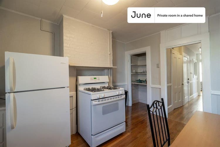 4 BR in Boston