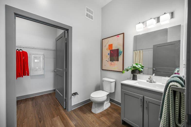 Sublease for SPRING