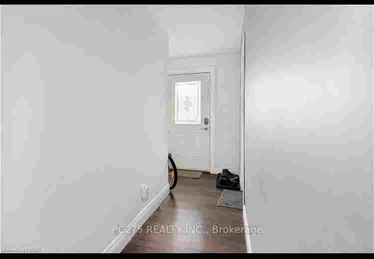 Private room for rent