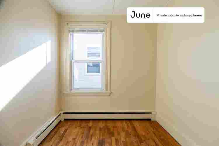 4 BR in Boston
