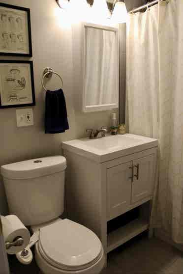 Nice Room in Calm Shared Home