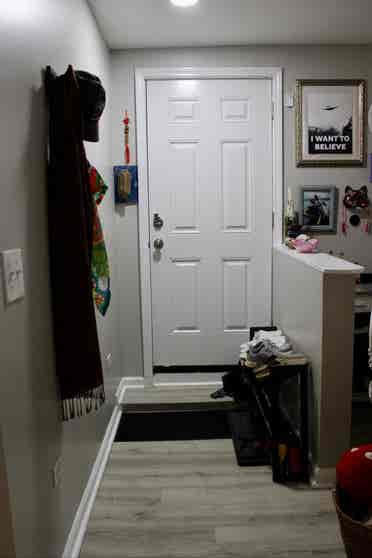 Nice Room in Calm Shared Home