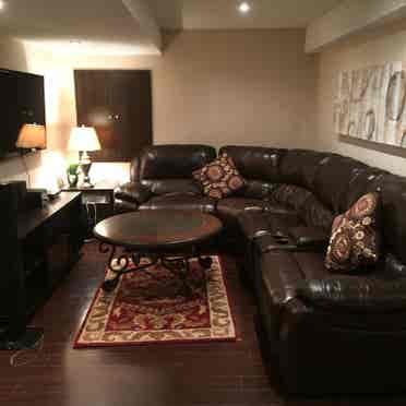 Room for rent central Mississauga !