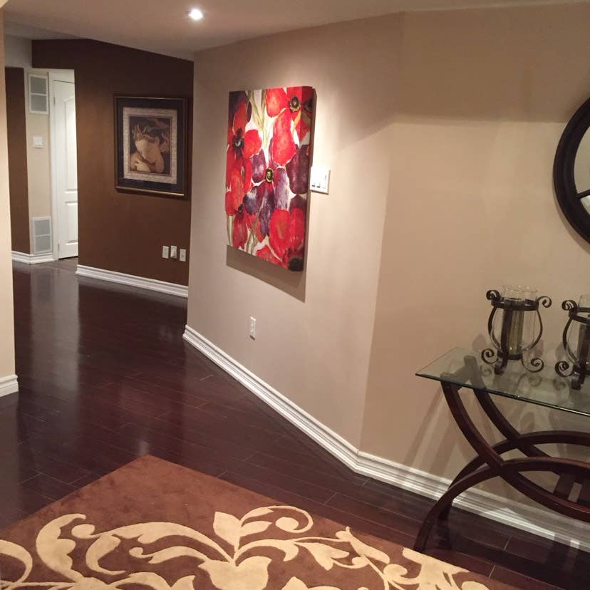 Room for rent central Mississauga !