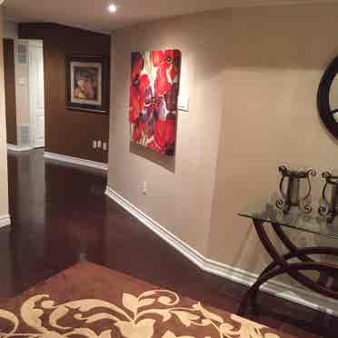 Room for rent central Mississauga !
