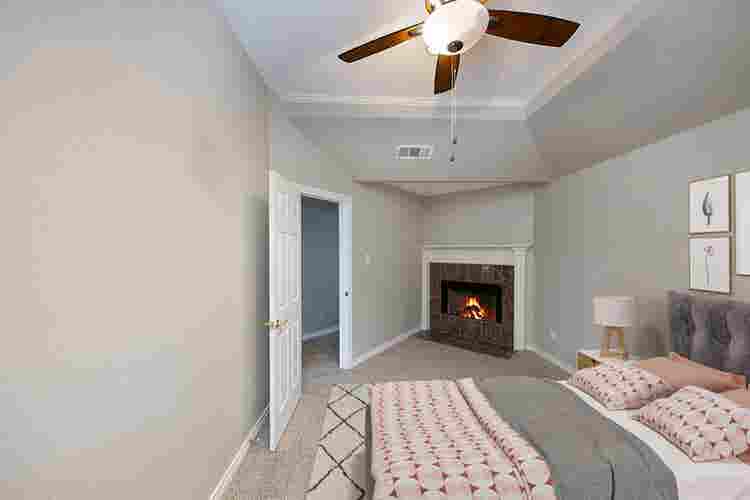 1 BR in Dallas