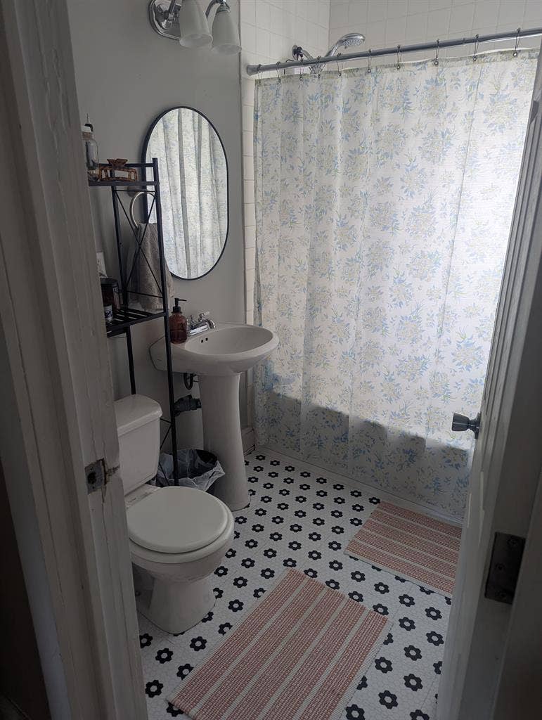 Temp. Private Room - utilities incl