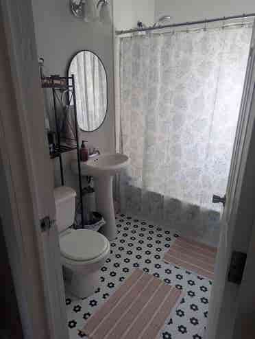 Temp. Private Room - utilities incl