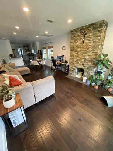 2 Rooms for Rent