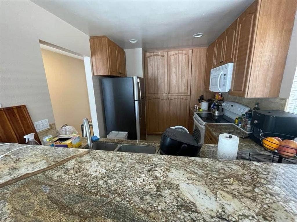 Unfurnished room in Solana Beach
