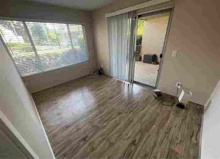 Unfurnished room in Solana Beach