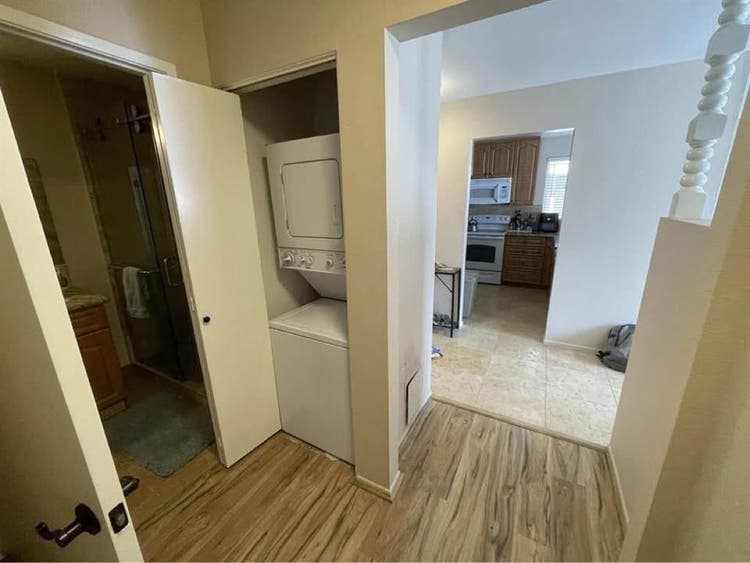 Unfurnished room in Solana Beach