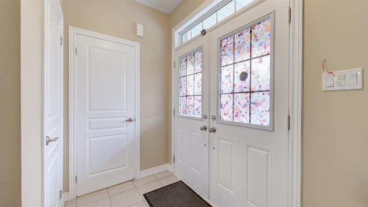 Room for Rent Available from- 1 Aug