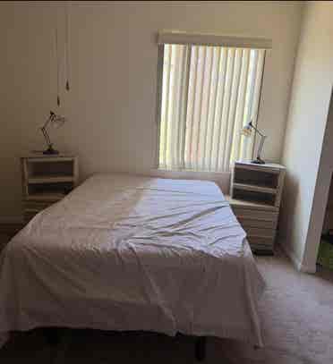 LARGE FURNISHED ROOM WITH AN ALCOVE
