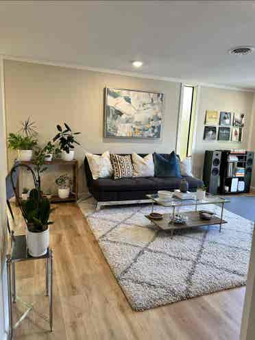 Cozy, Sunlit Private Room For Rent