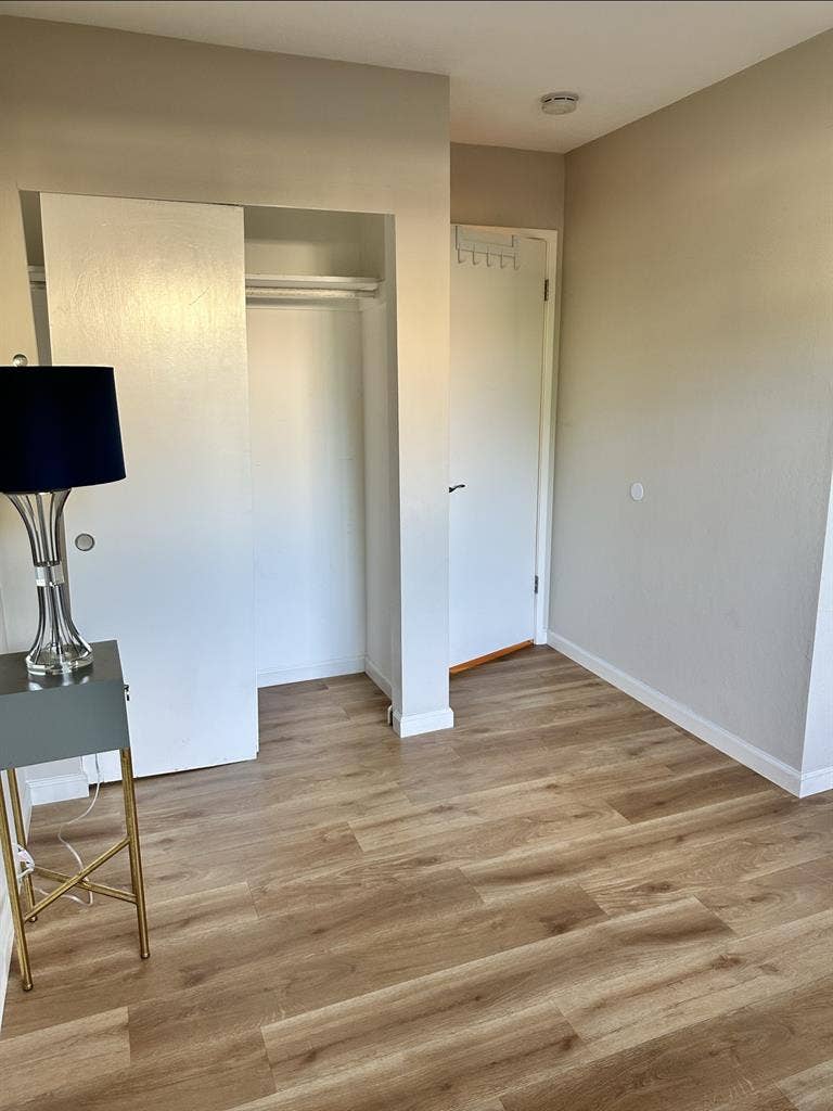 Cozy, Sunlit Private Room For Rent