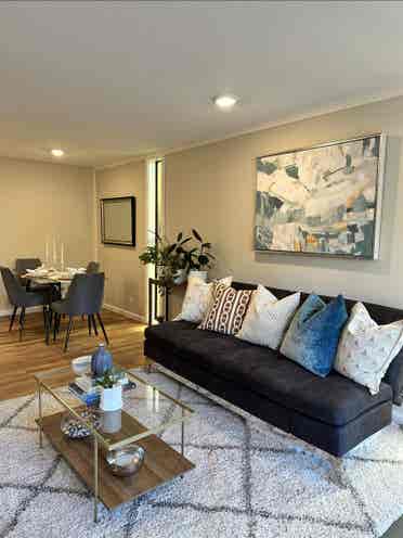 Cozy, Sunlit Private Room For Rent