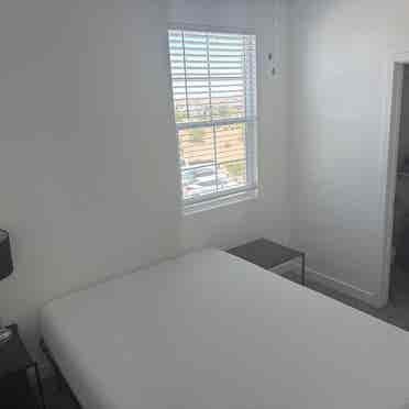 2 Bedrooms on the green belt
