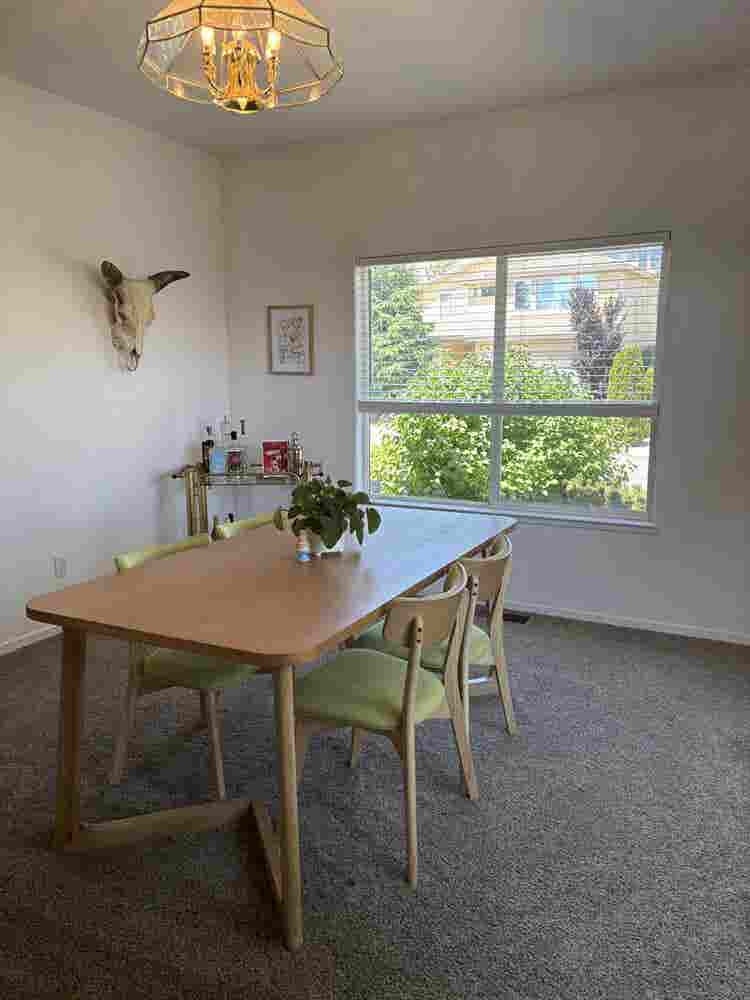 Room for rent in northeast Reno