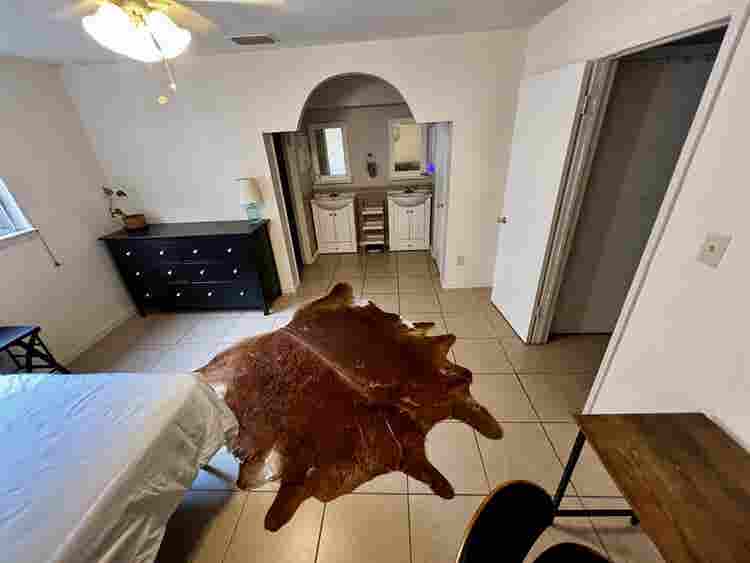 Furnished Master Suite in S Austin~