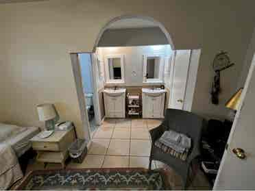 Master Bdrm w/Private Bath!
