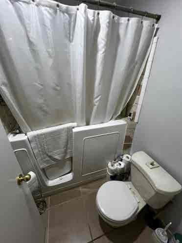 Master Bdrm w/Private Bath!