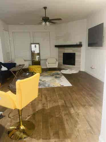 Large spacious room