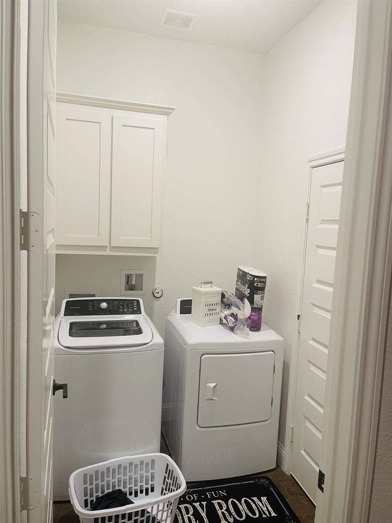 Large spacious room