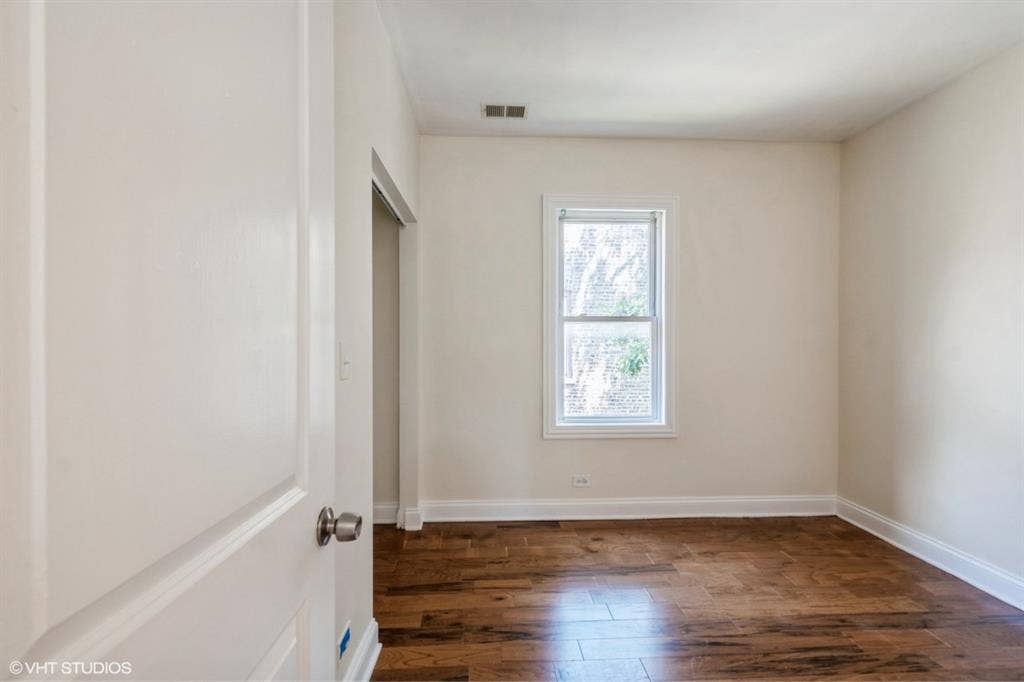 Rooms for rent. Students welcome