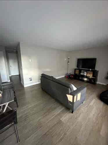 Room for rent for responsible woman