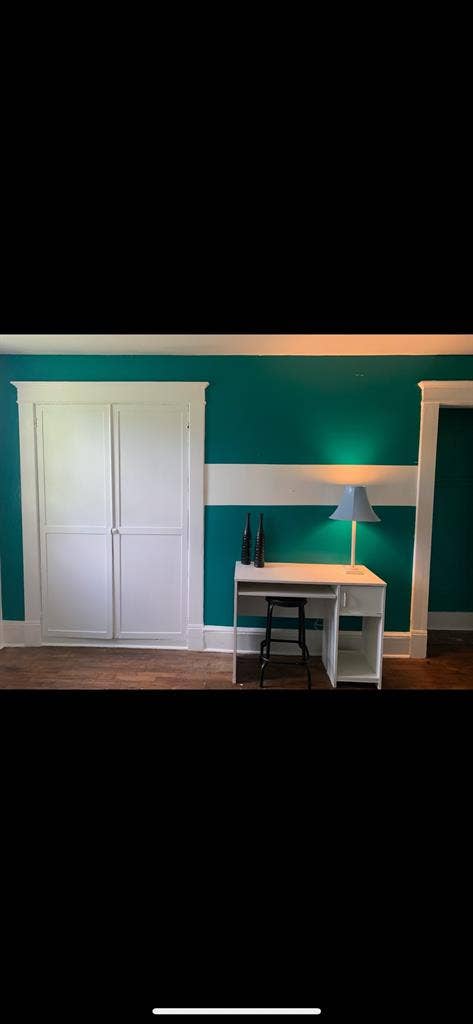 Large room $ weekk