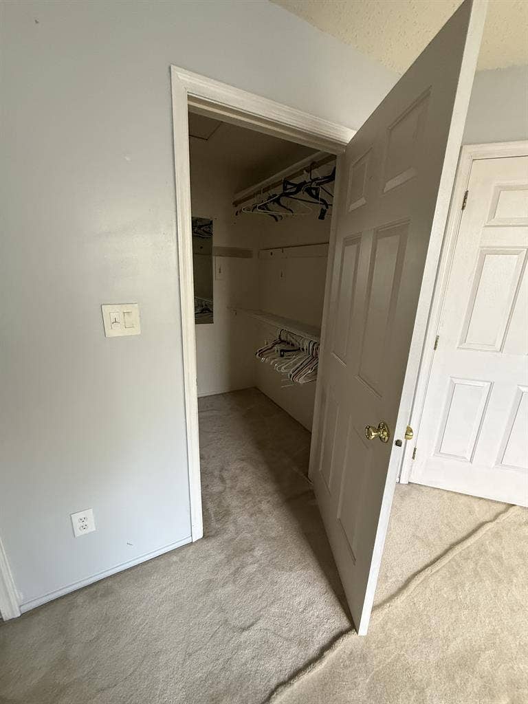 Room for rent in Marlboro NJ