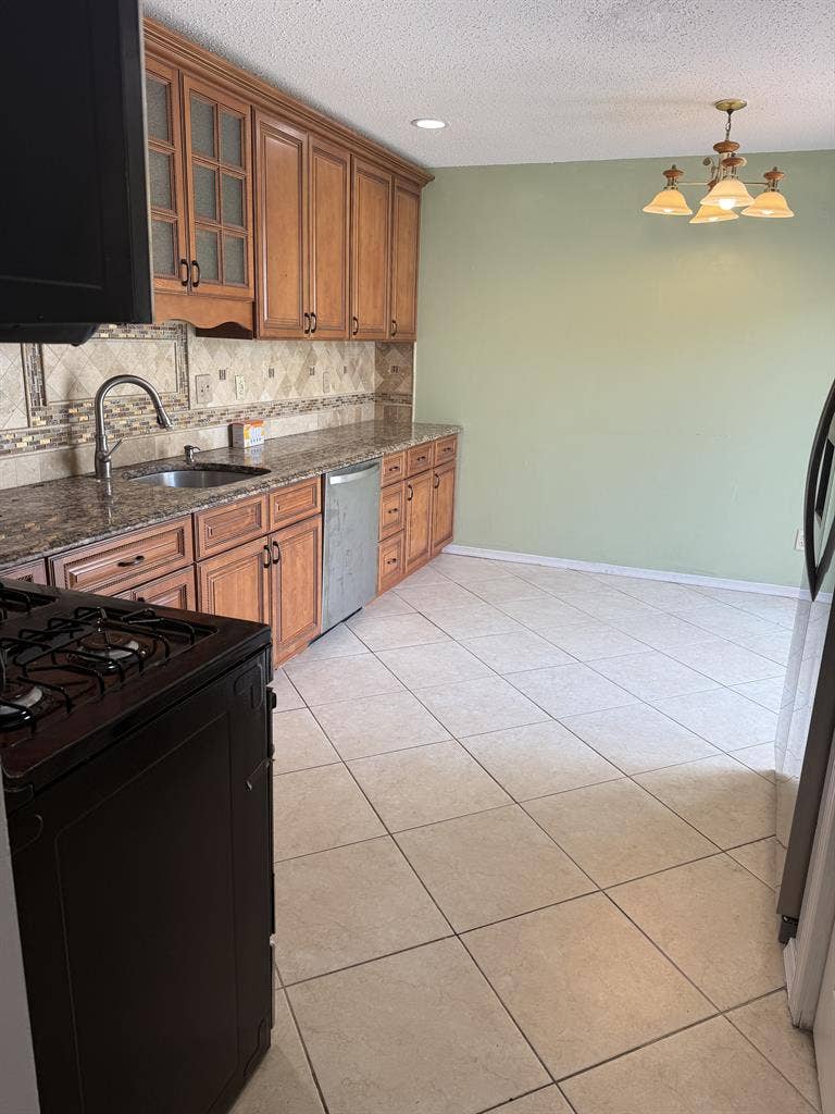 Room for rent in Marlboro NJ