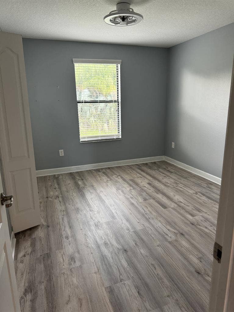 Rooms for rent - utilities included