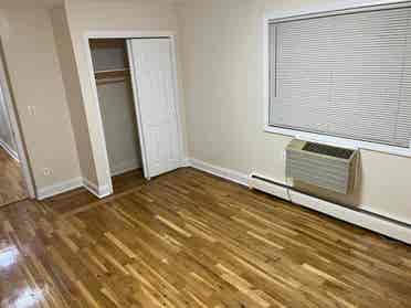 Room for rent, available Aug 1