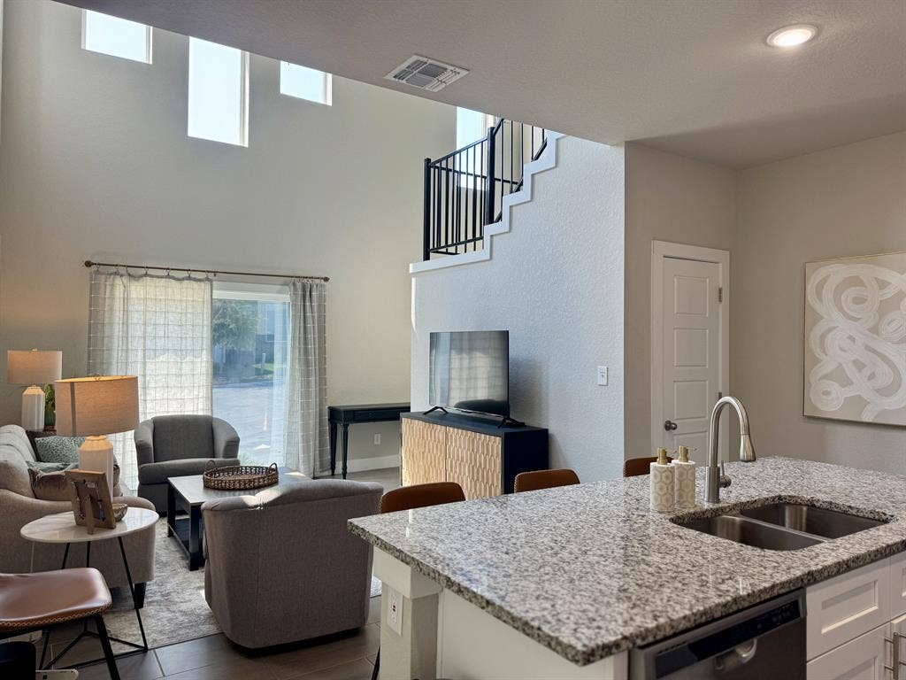 Ensuite Bath, Terrell Heights