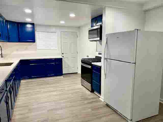 Private Bedroom for Rent REMODELED