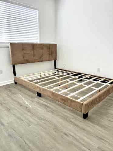 Private Bedroom for Rent