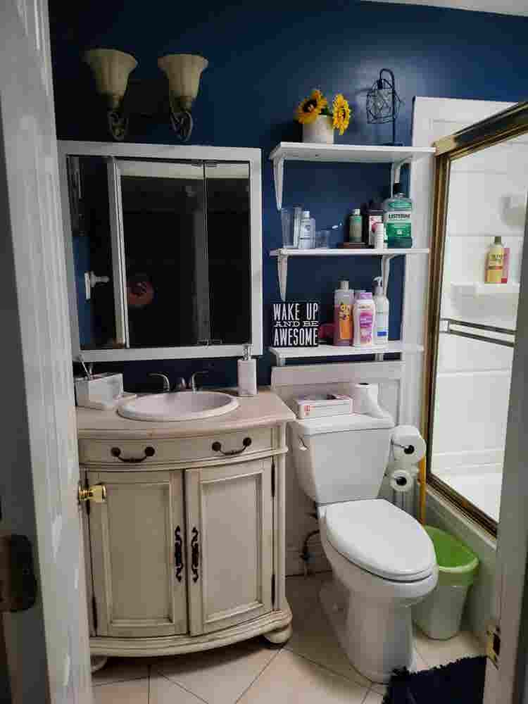 Fully Furnished Room for rent