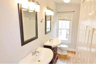 1 room in a Bath unit