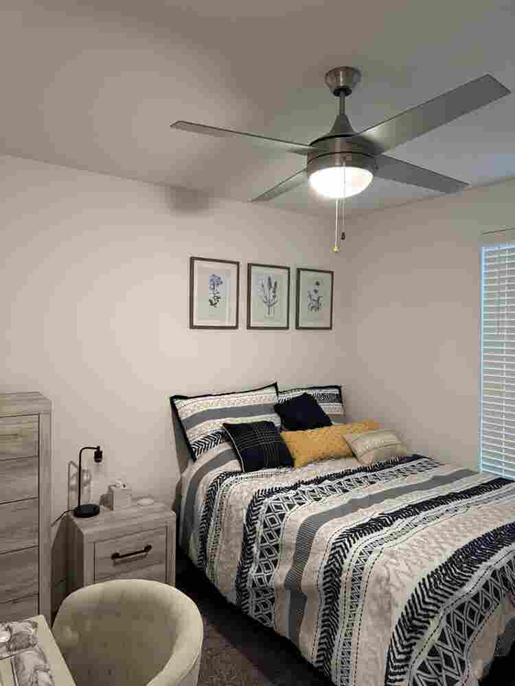 Furnished bedroom for rent
